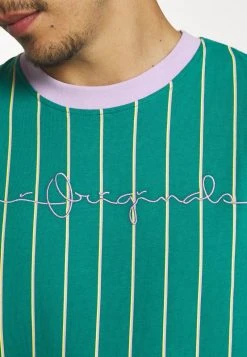 Karl Kani ORIGINALS PINSTRIPE TEE UNISEX - T-Shirt Print - Green -Outlet KARL KANI Store a4e21b1199fc4748819febde9aed090c