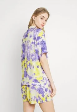 Karl Kani SMALL SIGNATURE PAISLEY RESORT - Hemdbluse - Lilac, Damen -Outlet KARL KANI Store a5e825433dd04f57b12110b316c0be41