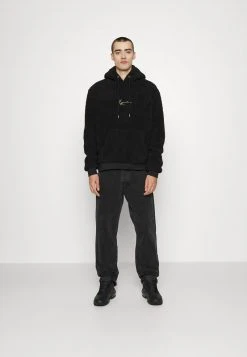Karl Kani SMALL SIGNATURE TEDDY HOODIE UNISEX - Kapuzenpullover - Black 9 Karl Kani SMALL SIGNATURE TEDDY HOODIE UNISEX - Kapuzenpullover - Black -Outlet KARL KANI Store ac58a2f269ee49ec8f6d23931654793a