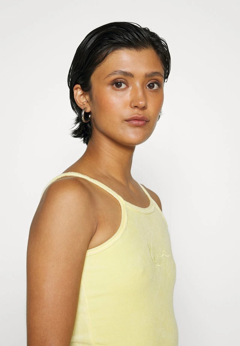 SMALL SIGNATURE - Top - yellow Karl Kani SMALL SIGNATURE - Top - Yellow, Damen -Outlet KARL KANI Store ad3852ec29aa40aab5b99b3260d48dfb