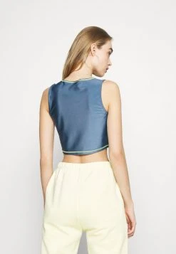 Karl Kani SMALL SIGNATURE CUTOUT CROPPED - Top - Blue, Damen 13 Karl Kani SMALL SIGNATURE CUTOUT CROPPED - Top - Blue, Damen -Outlet KARL KANI Store b21498f902444ccaa32bd6b11df635af