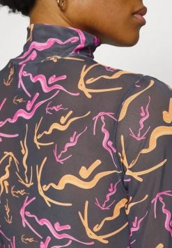 Karl Kani SIGNATURE TURTLE NECK - Langarmshirt - Black, Damen -Outlet KARL KANI Store b2dd8074351e4840b8bc8eafa722f02a