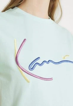 Karl Kani SIGNATURE TEE - T-Shirt Print - Mint, Damen 7 Karl Kani SIGNATURE TEE - T-Shirt Print - Mint, Damen -Outlet KARL KANI Store b394788196d845a1bb362bb18a2a32ad