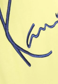 Karl Kani SIGNATURE TEE - T-Shirt Print - Lime, Damen 13 Karl Kani SIGNATURE TEE - T-Shirt Print - Lime, Damen -Outlet KARL KANI Store b39fe267b2814f5993028b5eb0a1363c