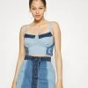 Karl Kani OG BLOCK - Top - Blue, Damen 1 Karl Kani OG BLOCK - Top - Blue, Damen -Outlet KARL KANI Store b3f19e63b0d146ab8a3c02d2125d1670