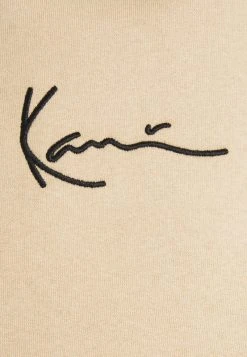 Karl Kani UNISEX SMALL SIGNATURE HOODY - Kapuzenpullover - Sand 8 Karl Kani UNISEX SMALL SIGNATURE HOODY - Kapuzenpullover - Sand -Outlet KARL KANI Store b6005ddaa10a4276ad1adf4d5a79d92c