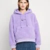 Karl Kani SIGNATURE HOODIE - Kapuzenpullover - Lila, Damen 2 Karl Kani SIGNATURE HOODIE - Kapuzenpullover - Lila, Damen -Outlet KARL KANI Store b7c24aa3948749d298ea77c3d31f0e86