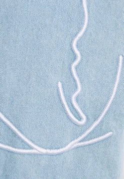 Karl Kani SIGNATURE UTILITY VEST - Weste - Light Blue, Herren 7 Karl Kani SIGNATURE UTILITY VEST - Weste - Light Blue, Herren -Outlet KARL KANI Store b9d9669b532f4e74bf1b25dfd1c5501a