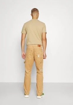 Karl Kani RETRO PANTS UNISEX - Stoffhose - Sand 4 Karl Kani RETRO PANTS UNISEX - Stoffhose - Sand -Outlet KARL KANI Store c7ba073b8d9b4b0ca779b3ff69dfb8f2