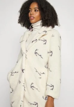 Karl Kani SIGNATURE LOGO TEDDY - Wintermantel - Cream, Damen -Outlet KARL KANI Store c87d4b6d5ebd4cb3abecb22434658d06