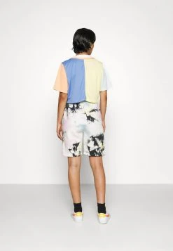 Karl Kani CHEST SIGNATURE BLOCK SHORT BASEBALL - T-Shirt Print - Blue, Damen -Outlet KARL KANI Store ca298b9555174e6d97c27901345c842a