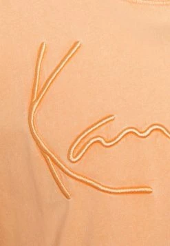 Karl Kani SIGNATURE DESTROYED TEE UNISEX - T-Shirt Print - Light Orange -Outlet KARL KANI Store cbfb07db025545faa6cd0771ab900813