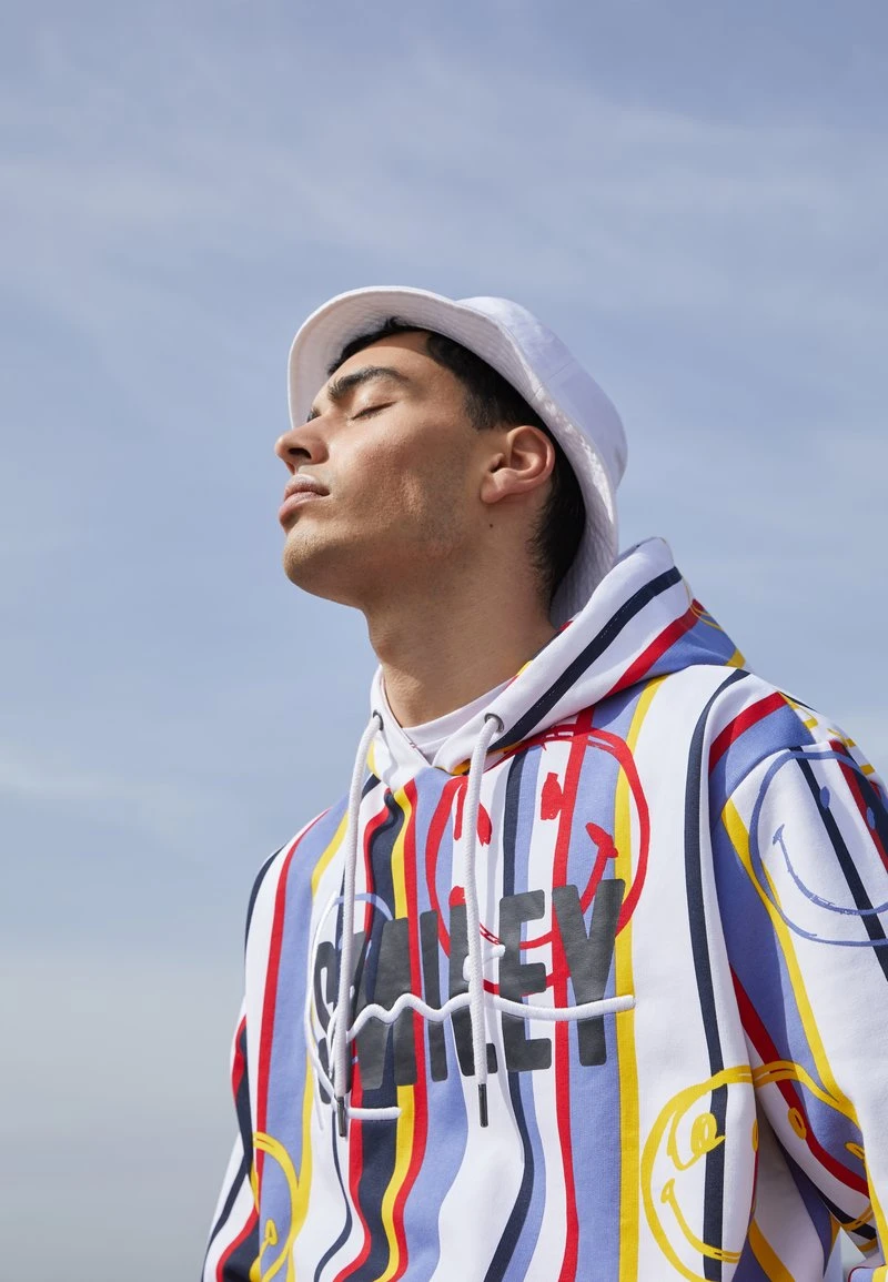 KARL KANI X SMILEY® SIGNATURE STRIPE HOODIE UNISEX - Kapuzenpullover - multicolor KARL KANI X SMILEY® SIGNATURE STRIPE HOODIE UNISEX - Kapuzenpullover - Multicolor -Outlet KARL KANI Store ce4fe3dd3da741b9b12b85a3dfde855b