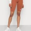 Karl Kani SIGNATURE CYCLING RUST - Shorts - Rust, Damen -Outlet KARL KANI Store cef5e9c0c3b24324a8ce294c4cfe1882
