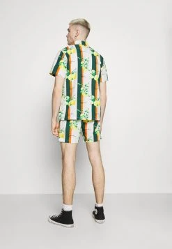 Karl Kani CHEST SIGNATURE RESORT - Hemd - White, Herren 10 Karl Kani CHEST SIGNATURE RESORT - Hemd - White, Herren -Outlet KARL KANI Store d27e5c7d3c1d40caba87c1d593890007