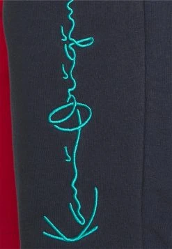 Karl Kani UNISEX ORIGINALS BLOCK SHORTS - Shorts - Navy -Outlet KARL KANI Store d319415b187c4c439ce24ac625d6998e