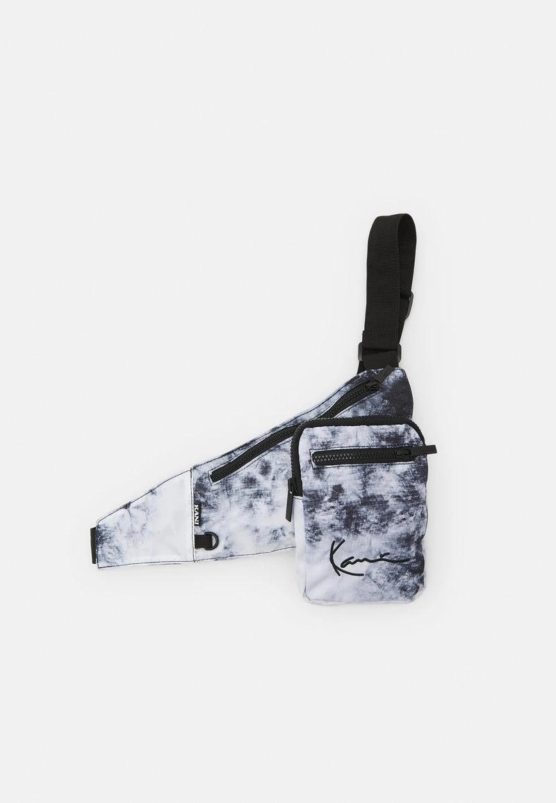 SIGNATURE TIE DYE BODY BAG UNISEX - Umhängetasche - black Karl Kani SIGNATURE TIE DYE BODY BAG UNISEX - Umhängetasche - Black -Outlet KARL KANI Store d494e8b12fd949a9b6adf6c18b42931d