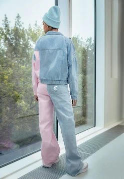Karl Kani BLOCK WIDE LEG PANTS - Jeans Relaxed Fit - Rose/blue, Damen 15 Karl Kani BLOCK WIDE LEG PANTS - Jeans Relaxed Fit - Rose/blue, Damen -Outlet KARL KANI Store d572772513904061a20e39511d92dbc5