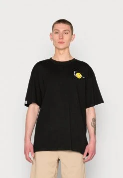 Karl Kani UNISEX CHEST SIGNATURE PRINT TEE - T-Shirt Print - Black -Outlet KARL KANI Store d58fbe4c518d44a9b9ee61d4a946a236
