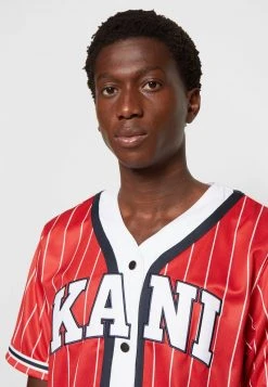 Karl Kani SERIF BASEBALL SHIRT - Hemd - Red, Herren -Outlet KARL KANI Store d8353563c7e74e73bc3a0fc595e05337