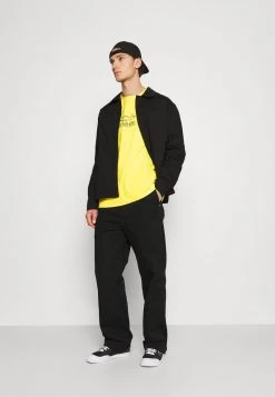 Karl Kani SIGNATURE TEE UNISEX - T-Shirt Print - Yellow 11 Karl Kani SIGNATURE TEE UNISEX - T-Shirt Print - Yellow -Outlet KARL KANI Store d8547c007a614242af1a4a256a5425a1