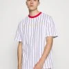 Karl Kani ORIGINALS PINSTRIPE TEE UNISEX - T-Shirt Print - White 2 Karl Kani ORIGINALS PINSTRIPE TEE UNISEX - T-Shirt Print - White -Outlet KARL KANI Store d8b8626e7bf94e82a717849807810067