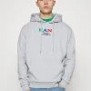 Karl Kani UNISEX RETRO HOODIE - Kapuzenpullover - Ash Grey 1 Karl Kani UNISEX RETRO HOODIE - Kapuzenpullover - Ash Grey -Outlet KARL KANI Store d8f617b02f084de3bf5e825af52b49a2