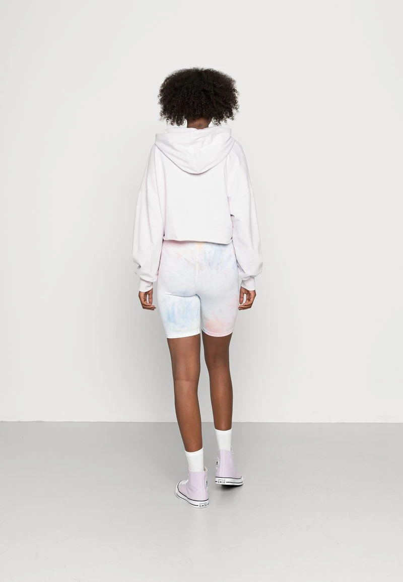 SIGNATURE TIE DYE CYCLING - Shorts - multicolor Karl Kani SIGNATURE TIE DYE CYCLING - Shorts - Multicolor, Damen -Outlet KARL KANI Store d9ddafa06e8f4611834d72688035f421