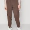 Karl Kani SMALL SIGNATURE UNISEX - Cargohose - Brown 2 Karl Kani SMALL SIGNATURE UNISEX - Cargohose - Brown -Outlet KARL KANI Store e1e98cb1812a484d9428ff8606198108