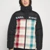 Karl Kani RETRO BLOCK PUFFER JACKET UNISEX - Winterjacke - Multicolor 2 Karl Kani RETRO BLOCK PUFFER JACKET UNISEX - Winterjacke - Multicolor -Outlet KARL KANI Store e258f546373442fa81c6b7e7b157d5c0