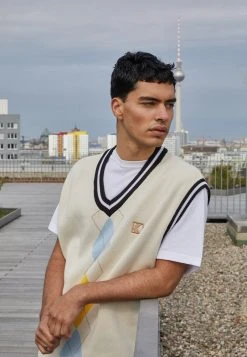 Karl Kani VEST UNISEX - Strickpullover - Cream -Outlet KARL KANI Store e55289da20414426b284428e0131bdc8