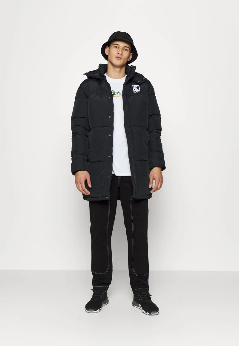 Karl Kani LONG HOODED PUFFER JACKET UNISEX - Wintermantel - Black 4 Karl Kani LONG HOODED PUFFER JACKET UNISEX - Wintermantel - Black – Bild 2