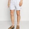 Karl Kani ORIGINALS PINSTRIPE - Shorts - White, Herren -Outlet KARL KANI Store e68539b5574245b0a3f0f9096d40a939