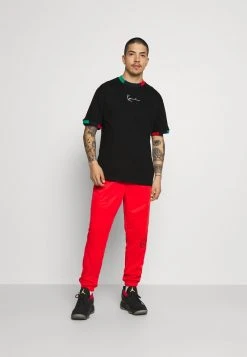 Karl Kani SMALL SIGNATURE TEE UNISEX - T-Shirt Print - Black 10 Karl Kani SMALL SIGNATURE TEE UNISEX - T-Shirt Print - Black -Outlet KARL KANI Store e938da8913764d1e8c99fe8ce165b22b