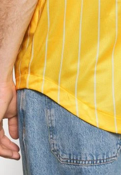 Karl Kani COLLEGE BLOCK PINSTRIPE BASEBALL - T-Shirt Print - Yellow, Herren -Outlet KARL KANI Store eaef4033625741e4baeb3accf47243a8