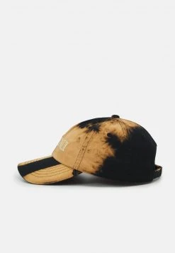 Karl Kani RETRO BLEACH CAP - Cap - Black/dark Orange, Herren -Outlet KARL KANI Store eb1f785f64b547d3ba0b0e91f46d008c