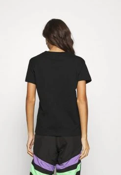 Karl Kani SIGNATURE TEE - T-Shirt Print - Black, Damen 9 Karl Kani SIGNATURE TEE - T-Shirt Print - Black, Damen -Outlet KARL KANI Store f3f59a36d5784859b8aae74f665718c4