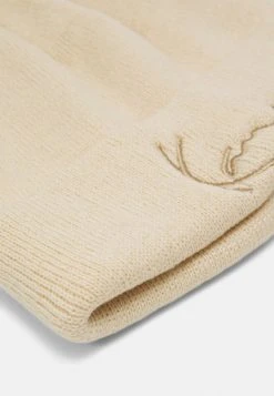 Karl Kani SIGNATURE FINE FISHERMAN BEANIE UNISEX - Mütze - Cream 7 Karl Kani SIGNATURE FINE FISHERMAN BEANIE UNISEX - Mütze - Cream -Outlet KARL KANI Store f40039cef84a477b9115ad4929bd0869