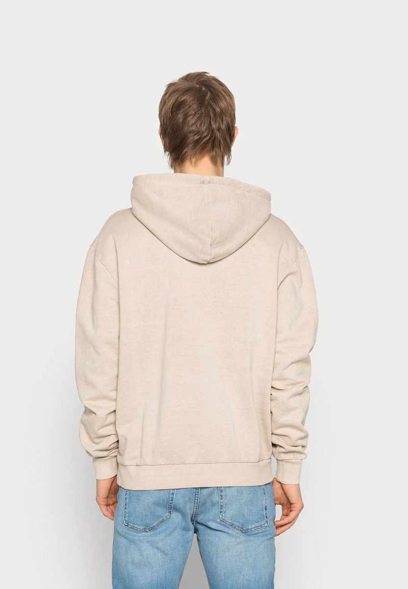 Karl Kani SIGNATURE BOX HOODIE UNISEX - Kapuzenpullover - Taupe 5 Karl Kani SIGNATURE BOX HOODIE UNISEX - Kapuzenpullover - Taupe – Bild 3