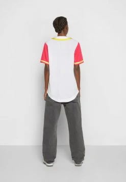 Karl Kani COLLEGE BLOCK BASEBALL - T-Shirt Print - White, Damen -Outlet KARL KANI Store fd4529b9bbc0487fbdbaeb4684ae87c5